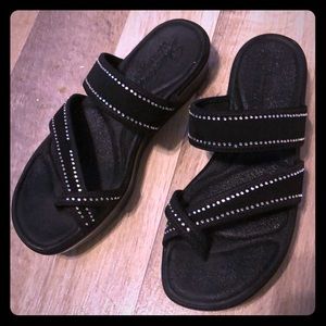 skechers relaxed step luxe foam sandals